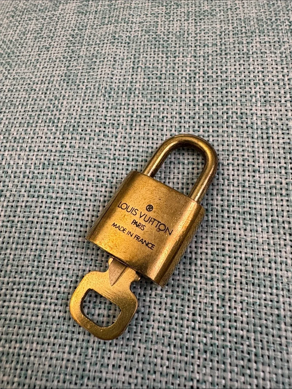 Louis Vuitton authentic louis